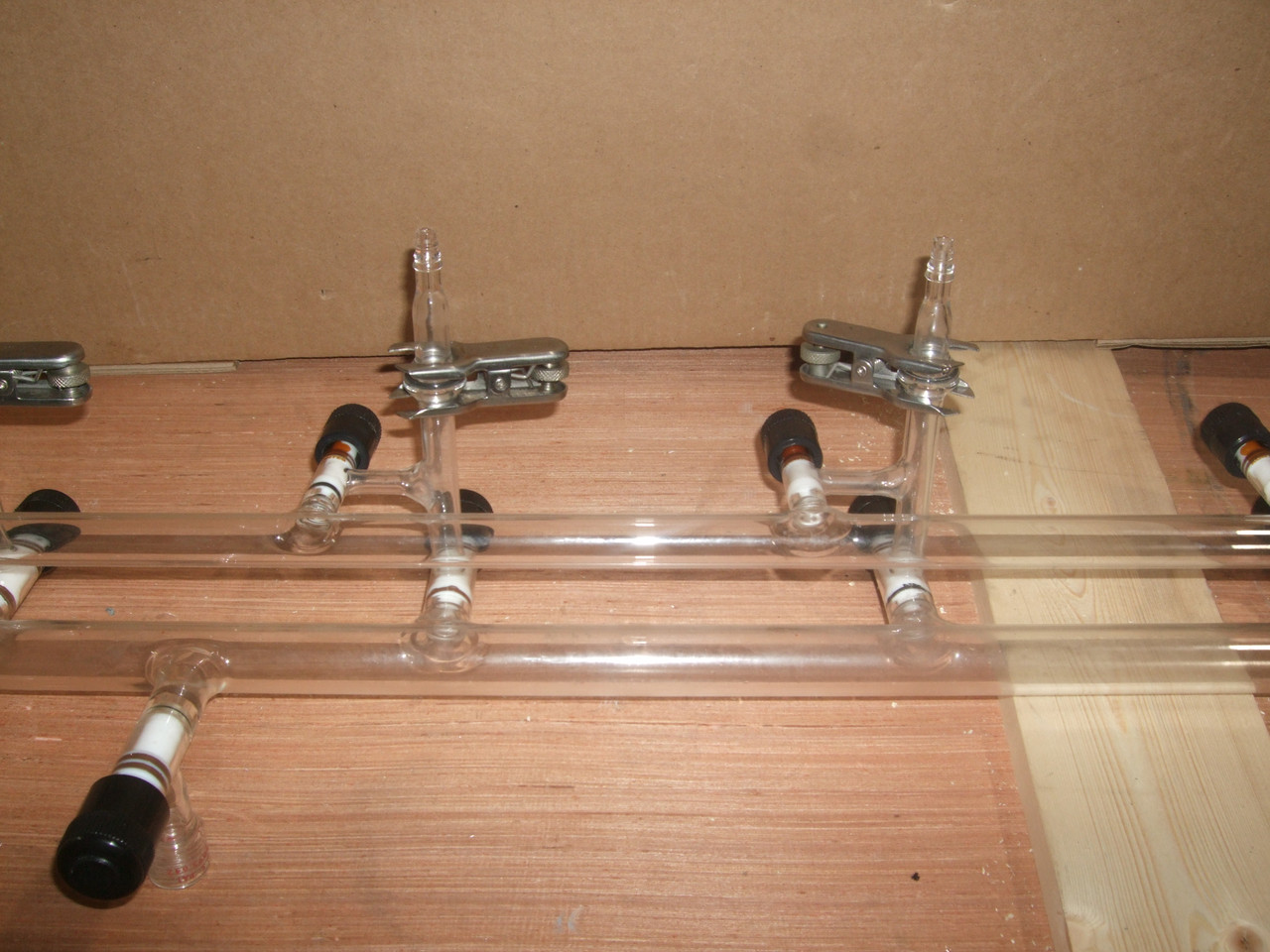 Kontes 4-Valve Vacuum Manifold w/ 12 Stopcocks