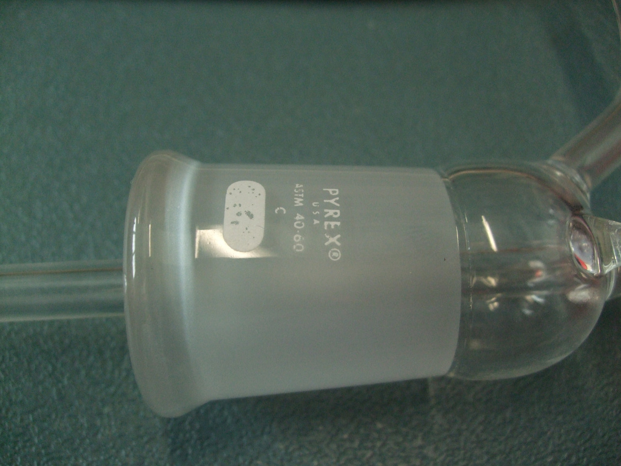 PYREX No. 31770-125-250CS Glass 250mL Corse Fritted Stopper 29/42
