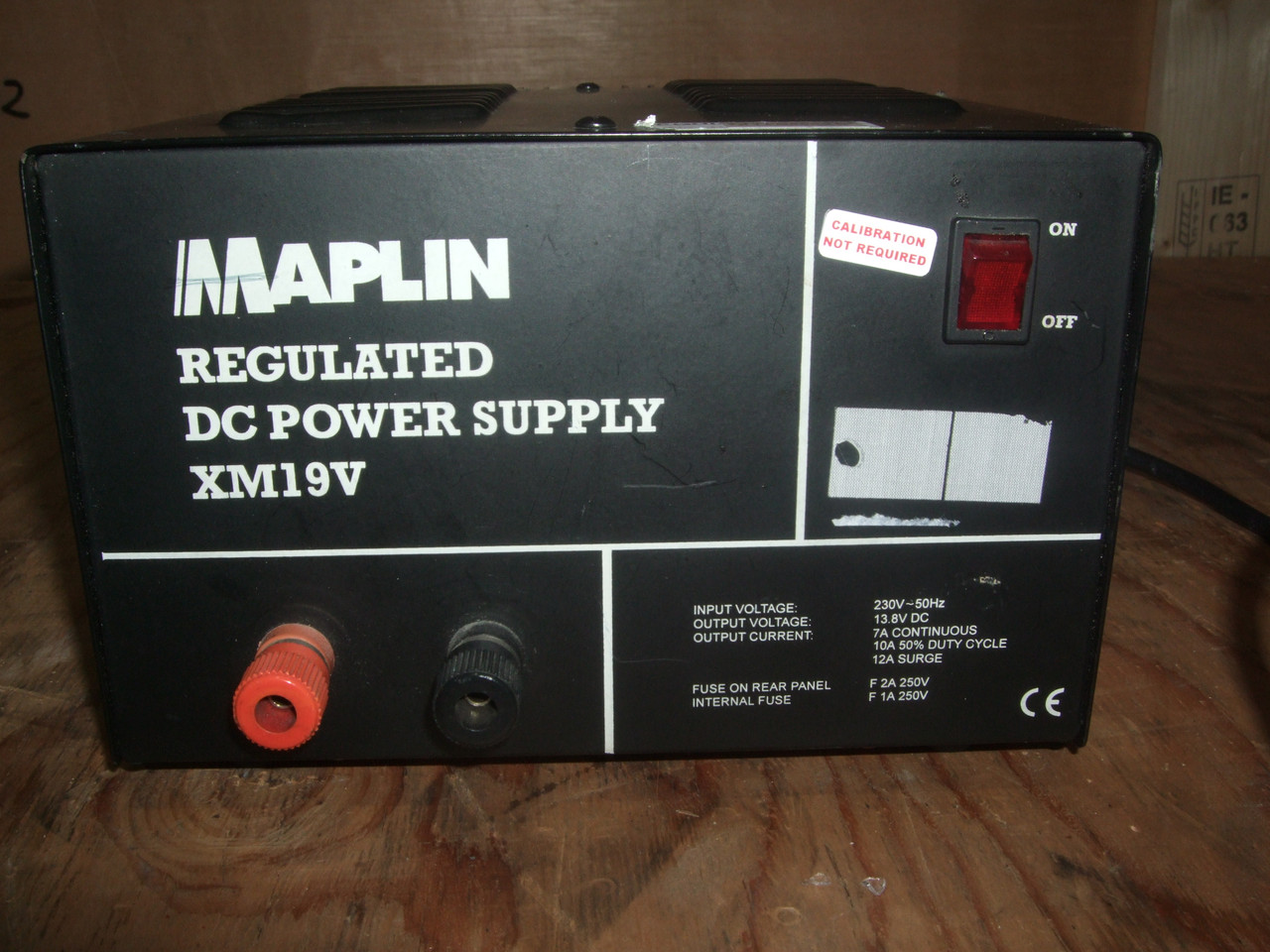 MAPLIN XM19V REGULATED DC POWER SUPPLY
