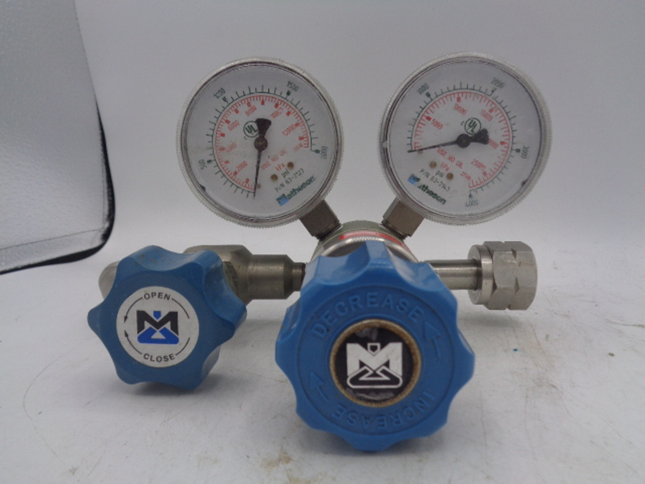 Airgas Y11-N145G Pressure Regulator