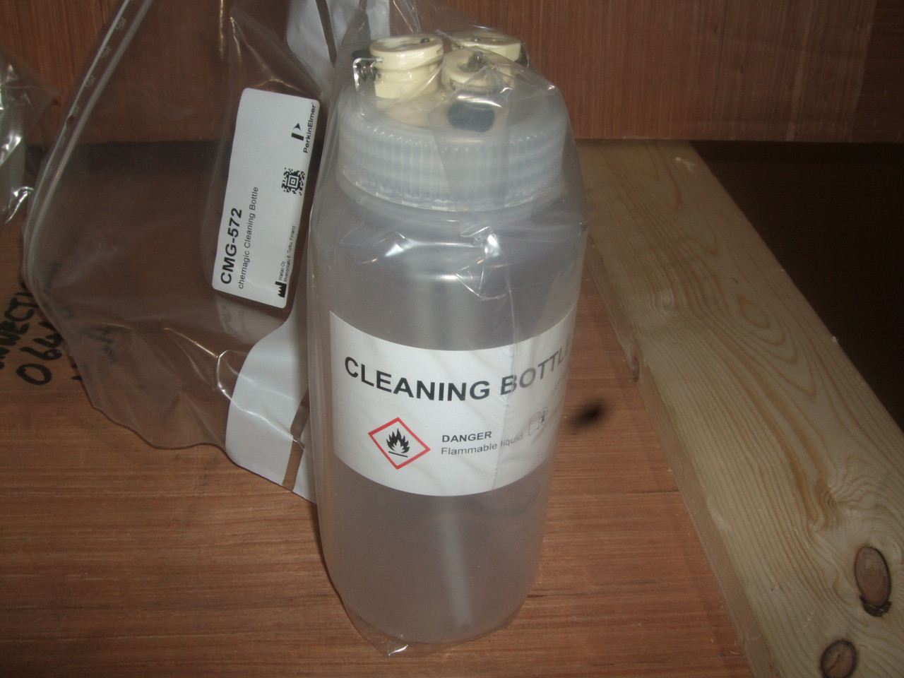 (Pack of 2) PerkinElmer CMG-572 Chemagic Cleaning Bottle