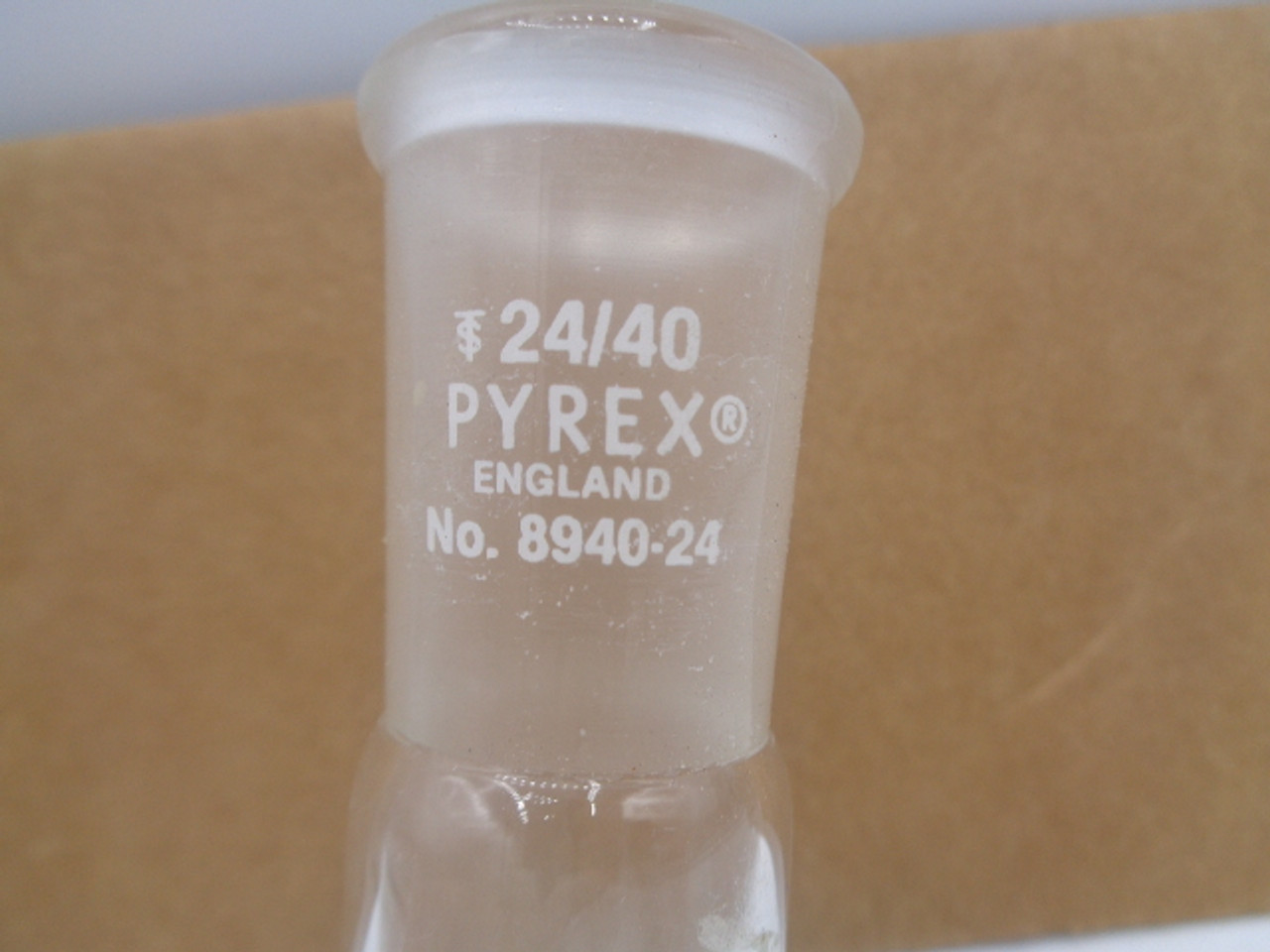 Pyrex No. 8940-24 24/40 Connecting L-Piece