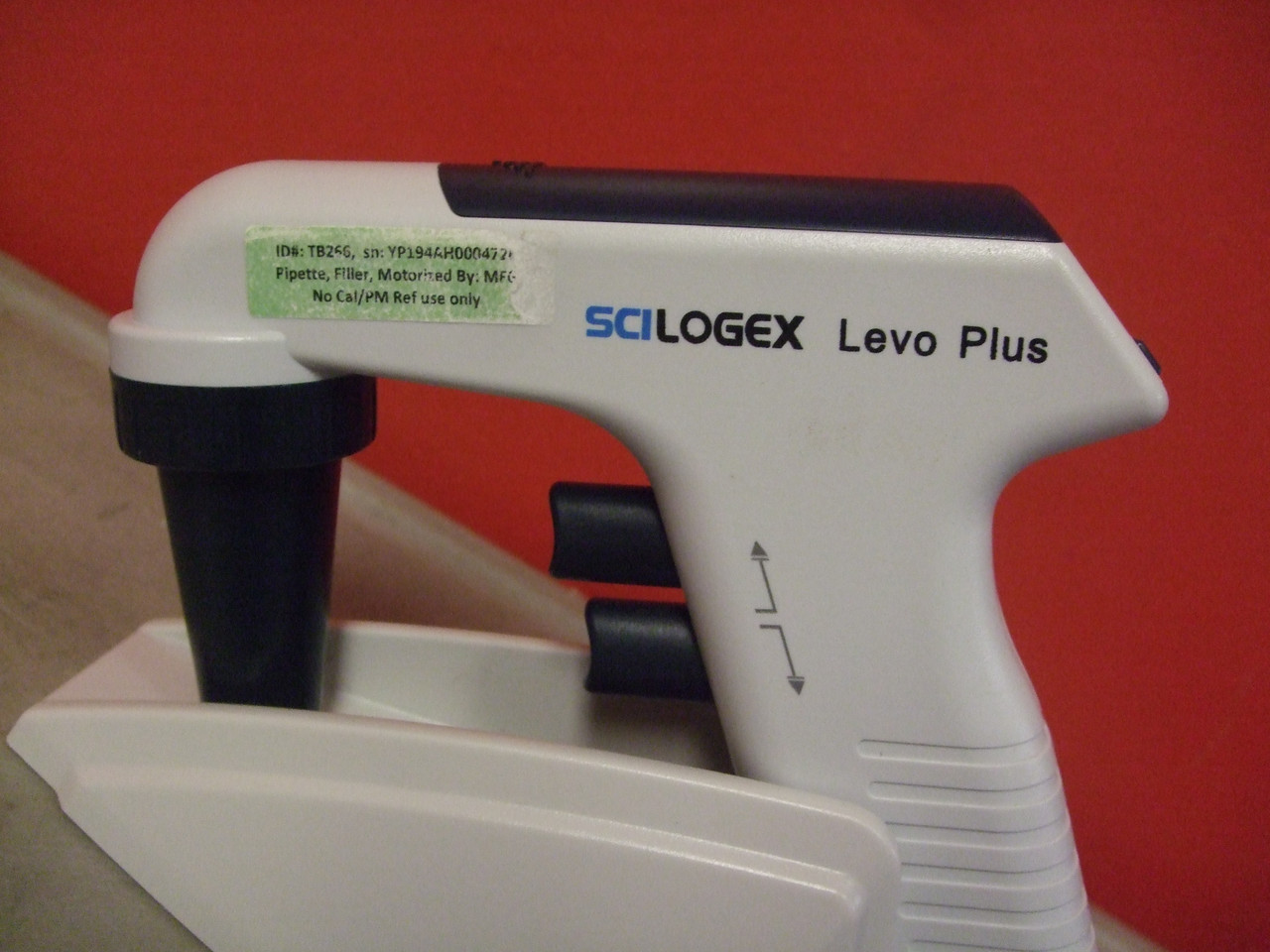 SciLogex Levo Plus Cat# 740200029999 Pipette Filler w/ Cradle