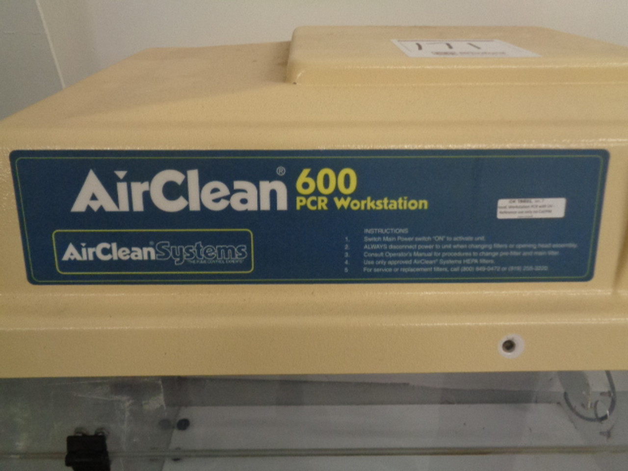 AirClean Systems 600 PCR Workstation, 32x24x30"H