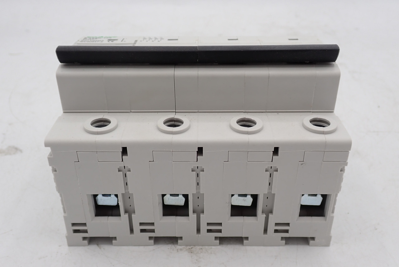 Ebasee EBS9B-125 Circuit Breaker 4P C 125A MCB (3 pcs)