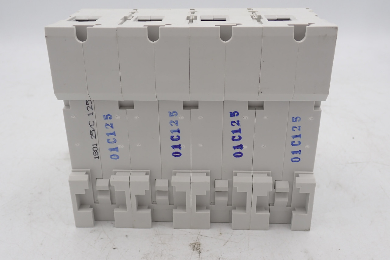 Ebasee EBS9B-125 Circuit Breaker 4P C 125A MCB (3 pcs)