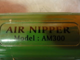 Seals AM300 Air Nipper w/ 303-02 Air Valve Pedal Control, Base & Hose