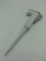 BrandTech 10F87365 10 uL Single Channel Transferpette