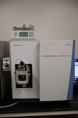 Thermo Scientific TSQ Fortis Triple-Stage Quadruple Mass Spectrometer w/ Thermo Vanquish HPLC