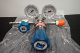 Matheson M3813A-580-2U Gas Pressure Regulator
