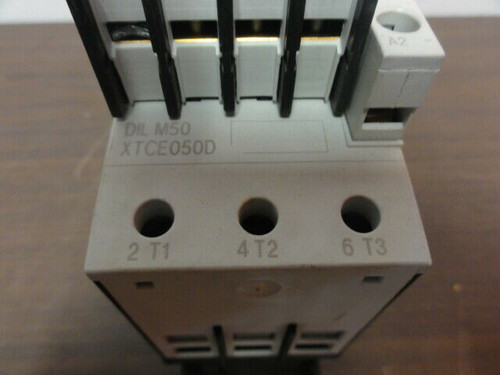 Eaton DIL M50 XTCE050D Magnetic Contactor w/ DIL M150-XHI22 XTCEXFBG22 Cnt Block