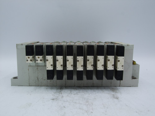SMC 10 Valve Manifold with VQ2300-5 and VQ2100-5 Valves