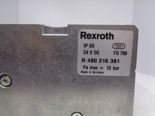 Rexroth R 480 216 381 Manifold Block w/ (8) 0 820 602 102 Solenoid Valves
