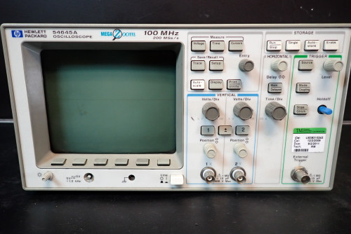 Hewlett Packard 54645A Oscilloscope 100MHz 200MSa/S