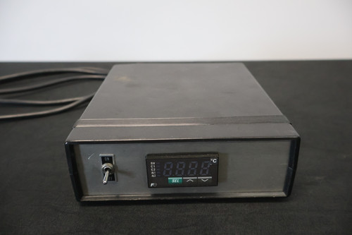 Fuji Electric Digital Temperature Controller