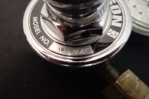 Matheson 1H-350 Gas Regulator