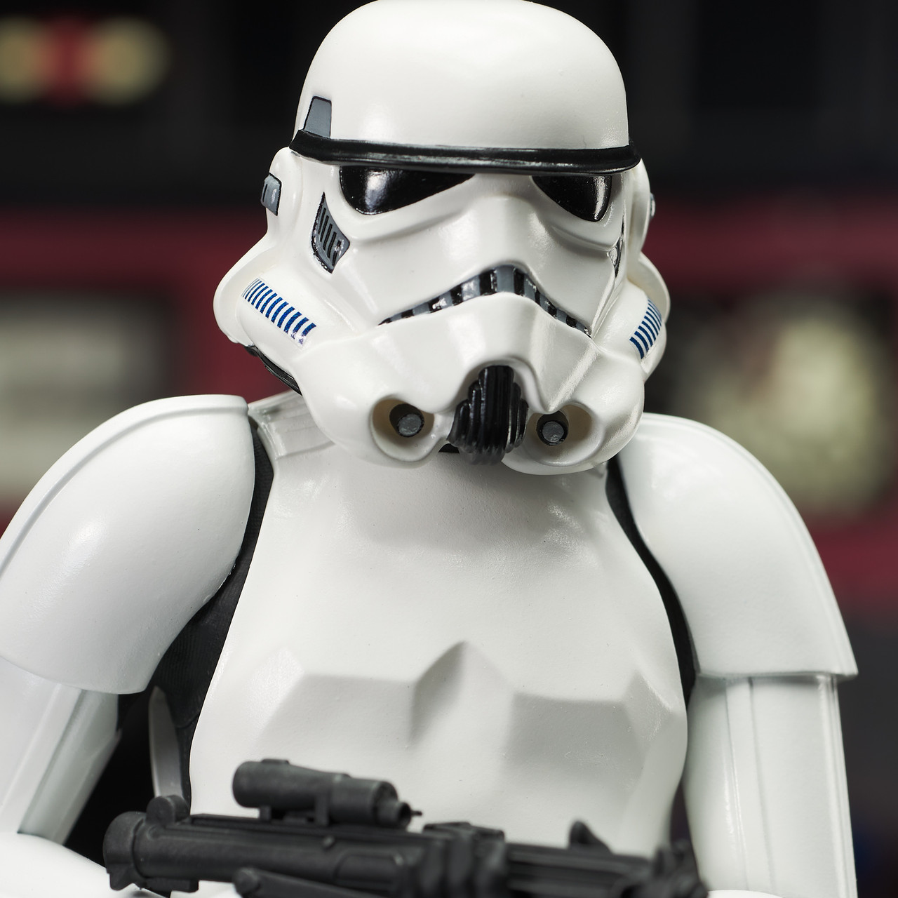 Go ahead and buy this Star Wars Stormtrooper decanter *immediately* -  HelloGigglesHelloGiggles