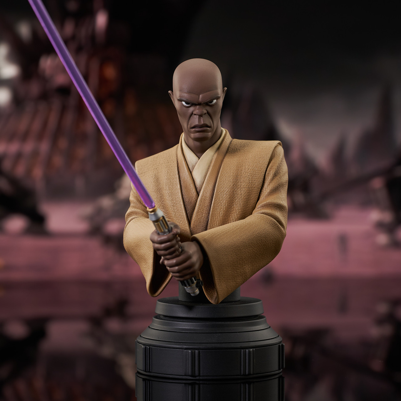 ジェントルジャイアントスターウォーズメイスウインドゥ Star Wars: The Clone Wars™ - Mace Windu™ Animated Mini Bust