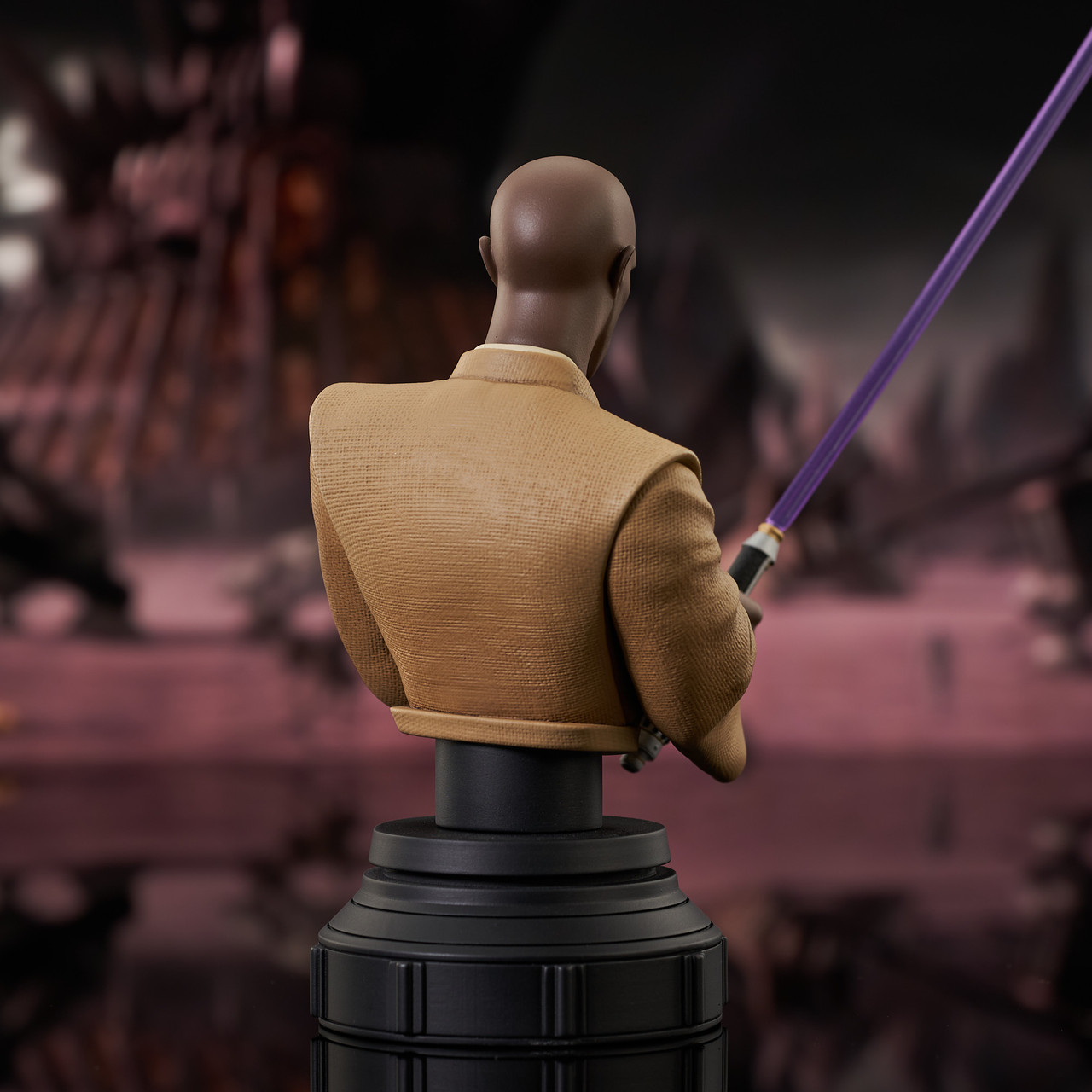 Star Wars: The Clone Wars™ - Mace Windu™ Animated Mini Bust