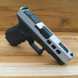 SILVER GLOCK 19 SLIDE STYLE #11 COMPLETE WITH BLACK PORTED BARREL SILVER GLOCK 19 SLIDE STYLE #11 COMPLETE WITH BLACK PORTED BARREL