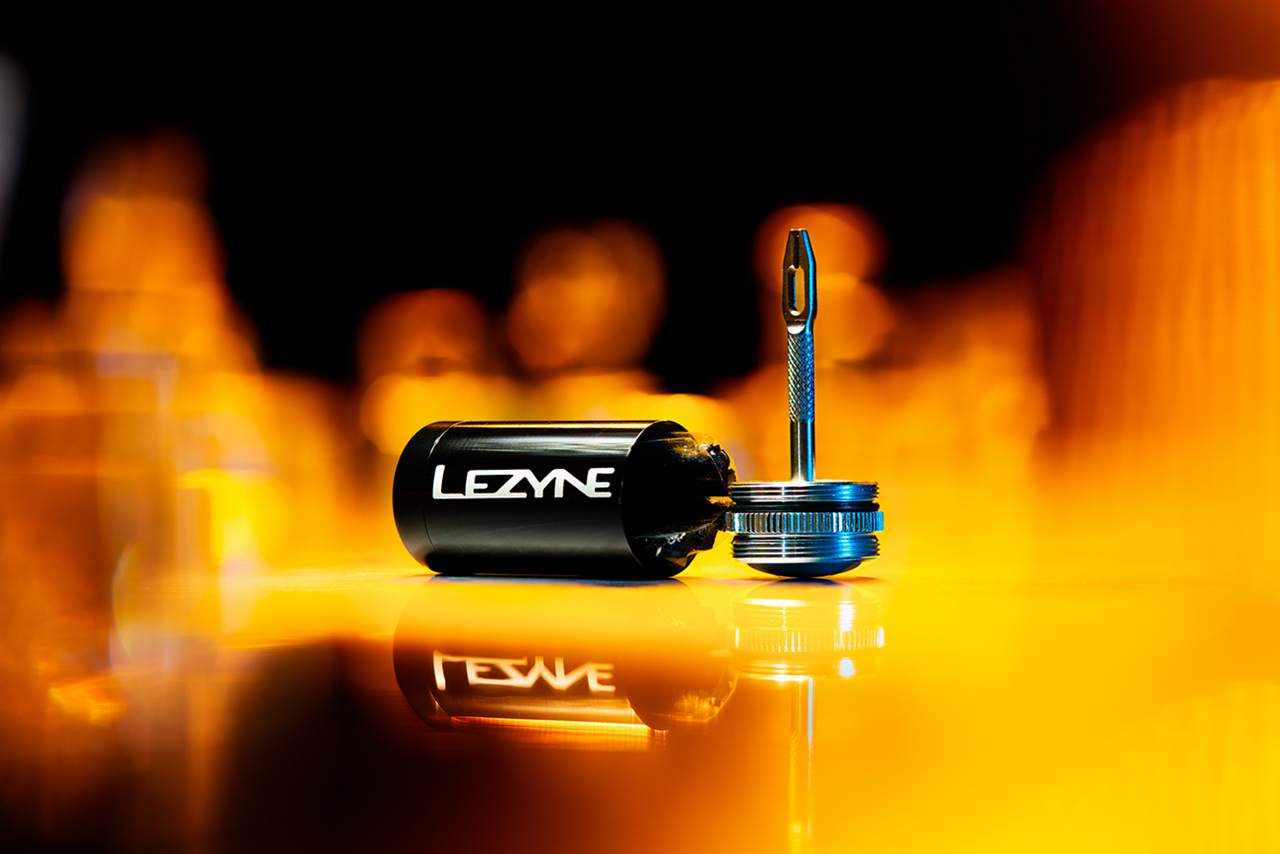 lezyne tubeless tire repair kit