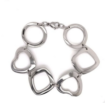 Stainless Steel Heart Cutout Bracelet
Size 7.5 inches