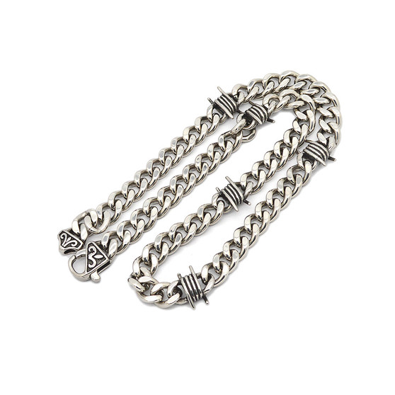 Stainless steel chunky barbed wire chain