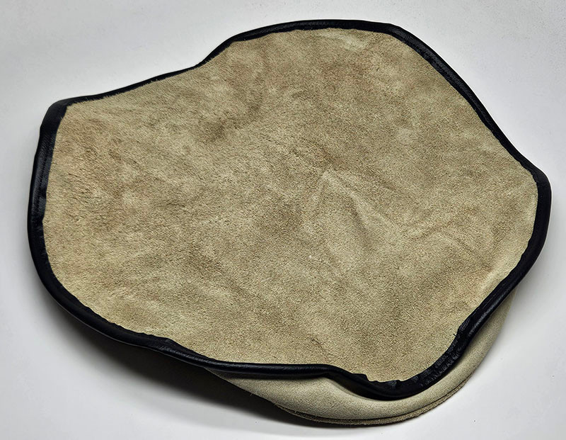 18" Round Leather Shot Bag