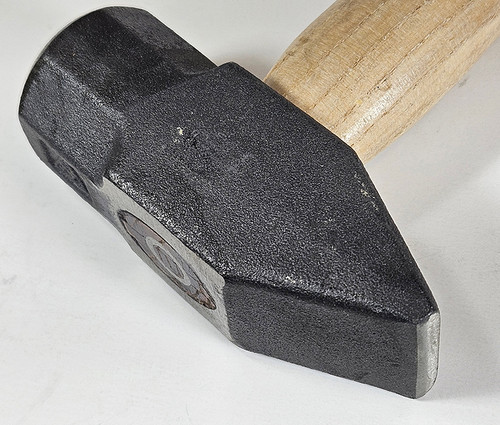 Blacksmithing - Making a ball peen hammer 