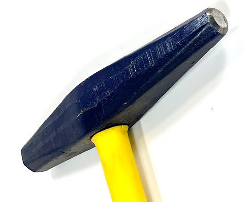 Warwood 00385 Standard Pattern Spike Maul, 8 lbs. Fiberglass handle. Warwood 00385 Standard Pattern Spike Maul, 8 lbs. Fiberglass handle.