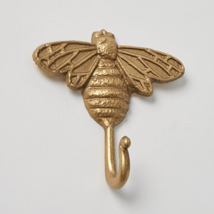 Ever since Napoleon, we French have been obsessed with Bees. A symbol of unity, hard work and loyalty, it takes a big place in our home style. Rustic with a touch of country charm, the Bee Wall Hook features a lovely bee style hook. Crafted from durable iron it’s both functional and decorative. Ever since Napoleon, we French have been obsessed with Bees. A symbol of unity, hard work and loyalty, it takes a big place in our home style. Rustic with a touch of country charm, the Bee Wall Hook features a lovely bee style hook. Crafted from durable iron it’s both functional and decorative.