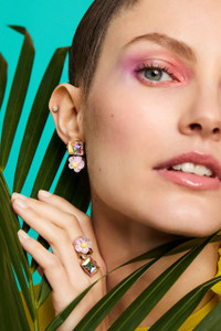 a little French touch with Paillettes earrings at Maison Otto, for mum.