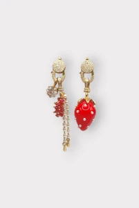 Fraise locker earrings