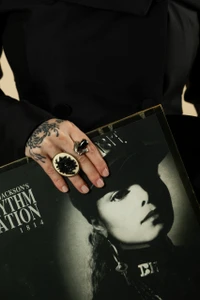 Empire Ring Double