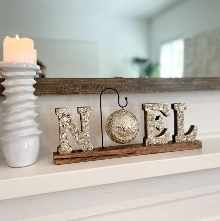 Noel stand
