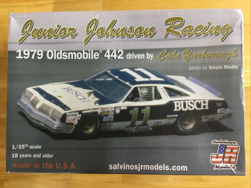 1/25 Junior Johnson Racing Cale Yarborough #11