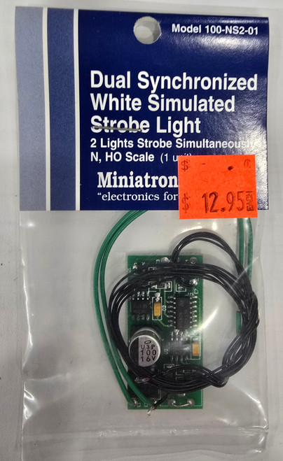 HO/N Dual Synchronized Strobes (PC Board Measures 1-3/8 x 1/2 x 1/8") -- White