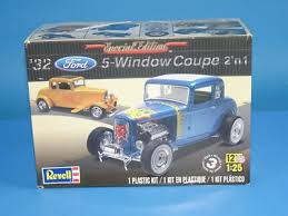 '32 Ford 5-Window Coupe 2 'n 1