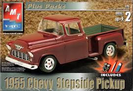 AMT ERTL 1955 Stepside Pickup Street Machine 1:25 Scale Model Kit