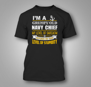 Navy Chief I'm A Grumpy Old Black t-Shirt Navy Chief I'm A Grumpy Old Black t-Shirt