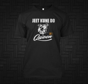 Girl Fighting Jeet Kune Do Queen Women Kicking Boxing Black T-Shirt