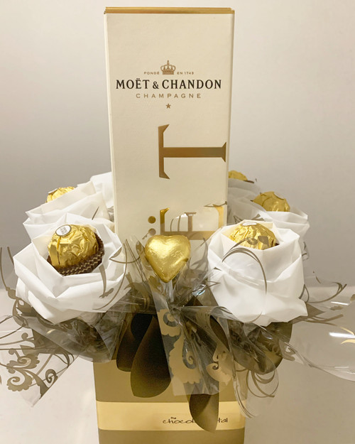 Champagne & Roses