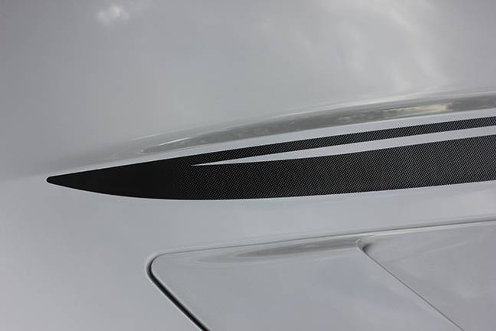 2015-2017 Ford Mustang Faded Hood Spears Graphic Kit Point Close Up View