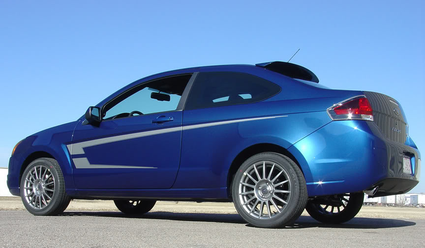 Ford Focus Pierce Graphic Kit | Automotive Pinstriping