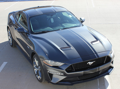 Stripeman.com - Ford Mustang Euro Rally XL Front Corner Stripeman.com - Ford Mustang Euro Rally XL Front Corner