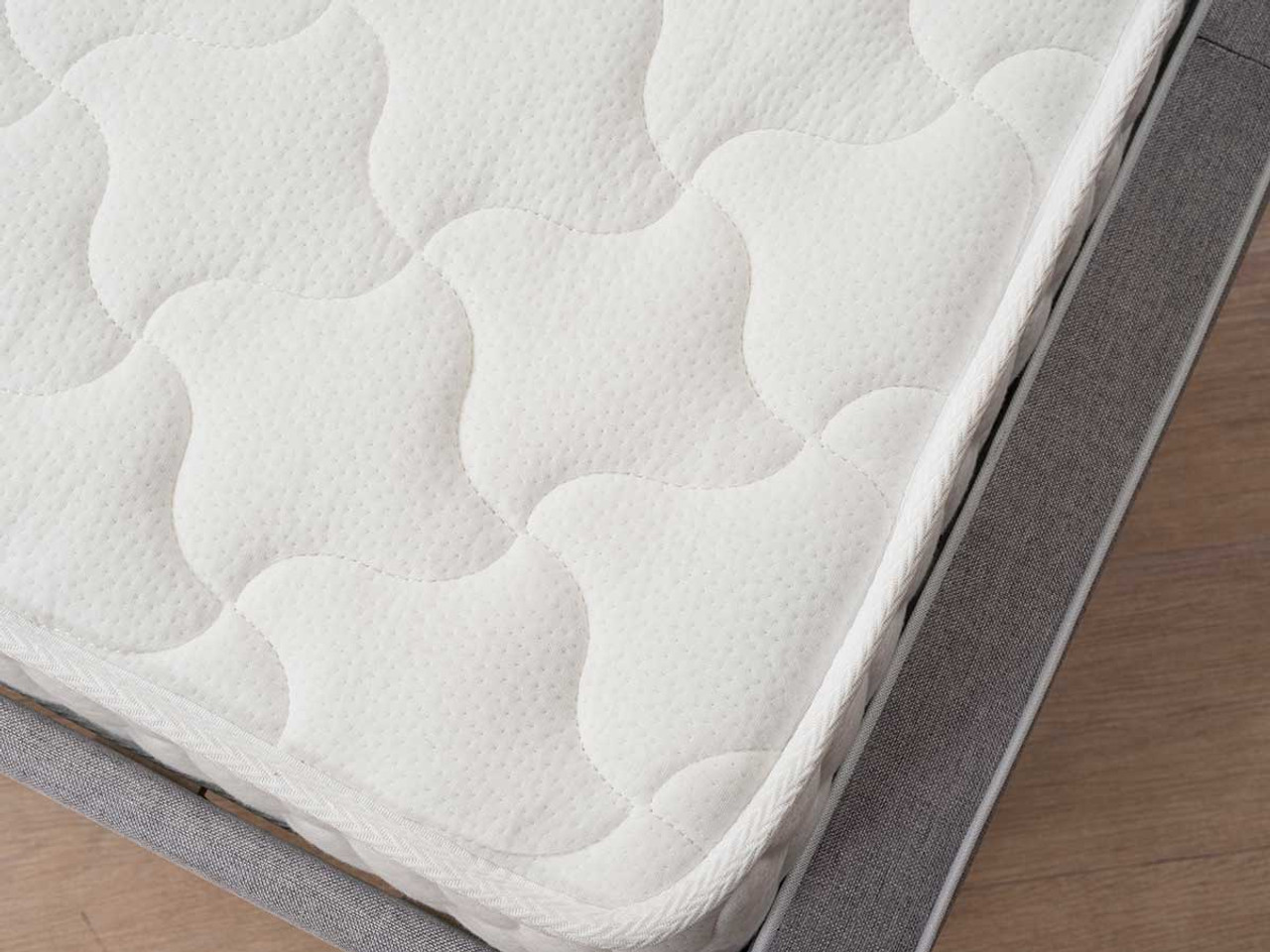 vale cot mattress