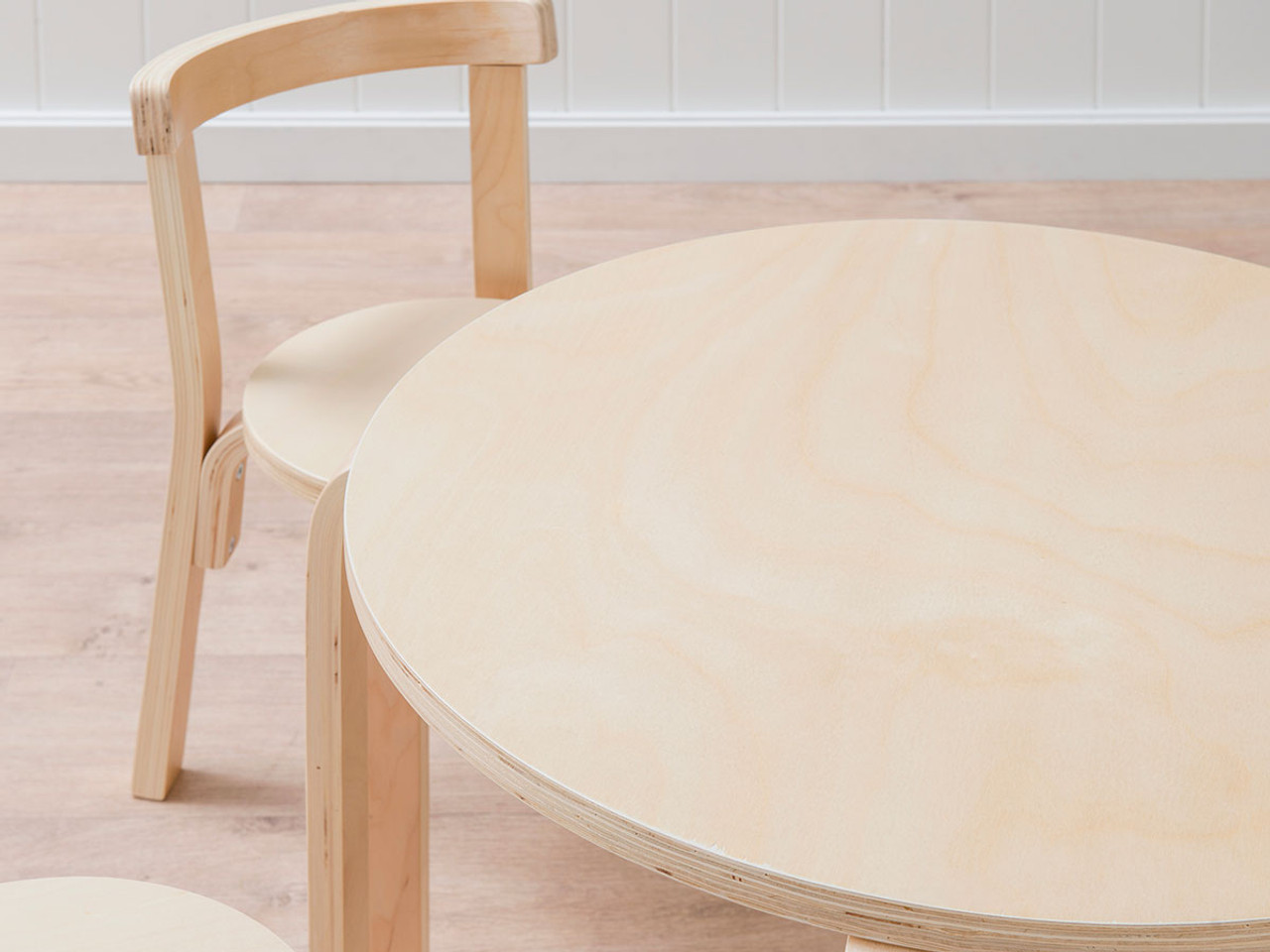 mocka childrens table and chairs