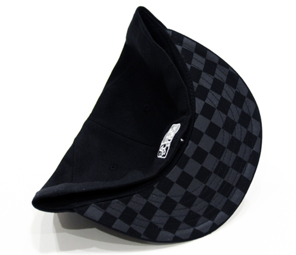 Turbo Wing Fitted Hat | Black-Red
