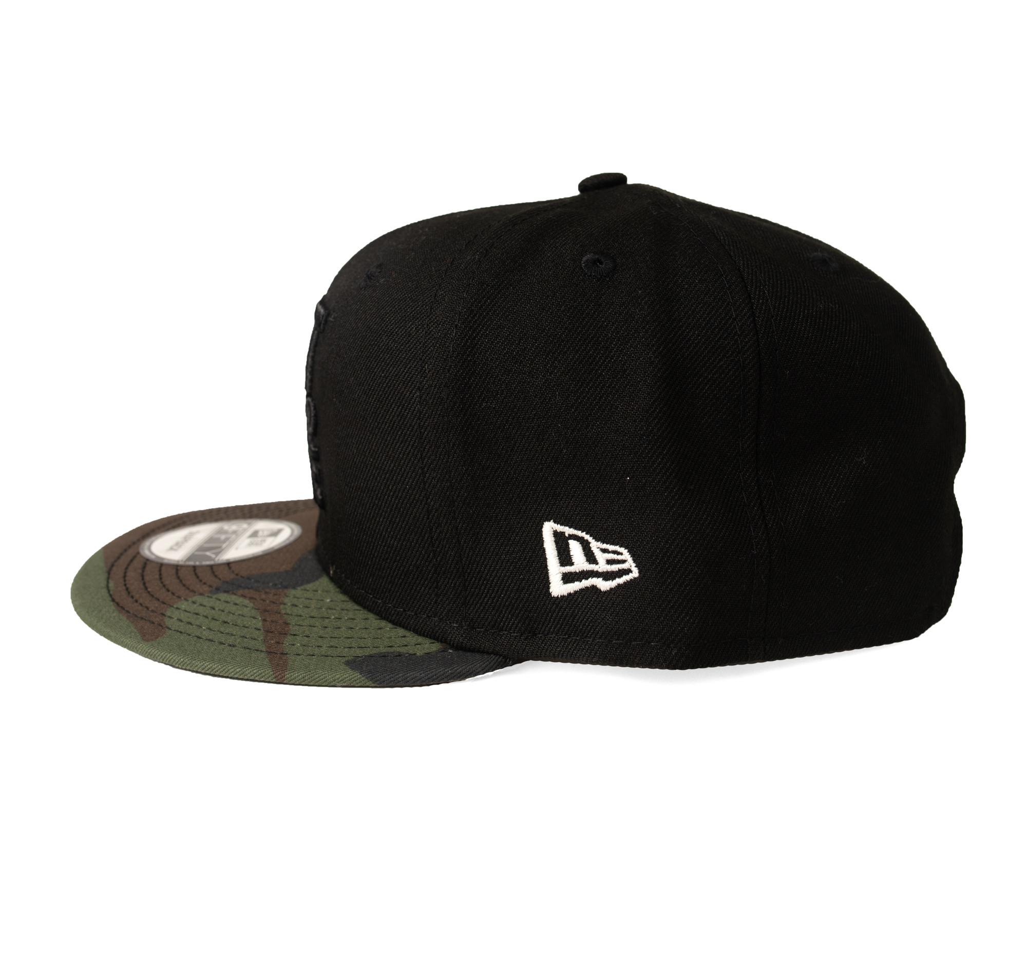 Logo New Era 9FIFTY Snapback Hat | Black/Camo - Eat Sleep
