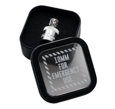 Emergency 10MM | Black Box